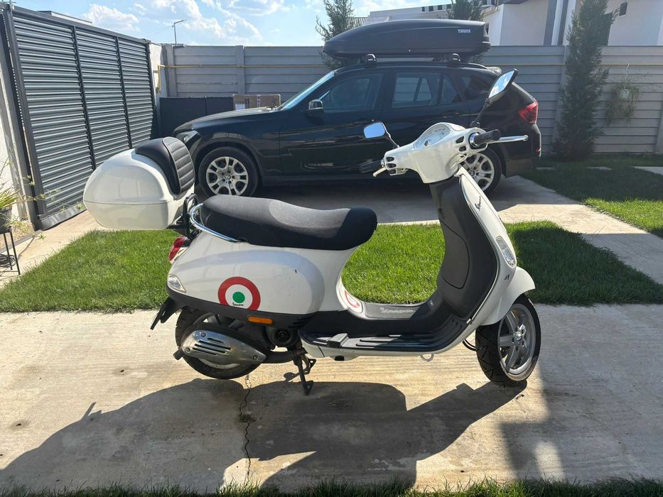Vespa LX50 50cmc 2T anul 2012