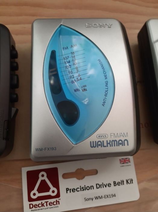 Walkman Minicasetofon Sony, 3 modele