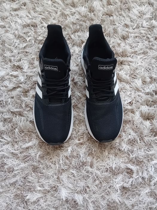 Adidasi Adidas nr 45