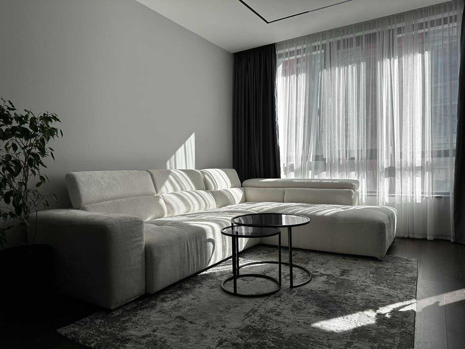 Продавам двустаен луксозно обзаведен в кв. Аязмото