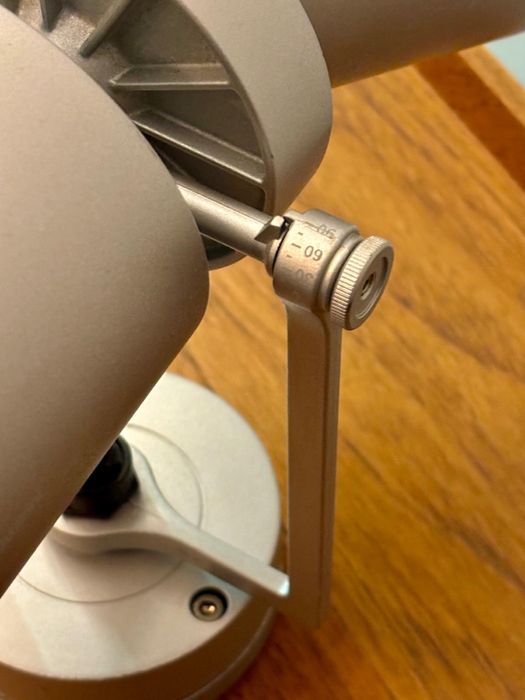 Lampa de perete iGuzzini