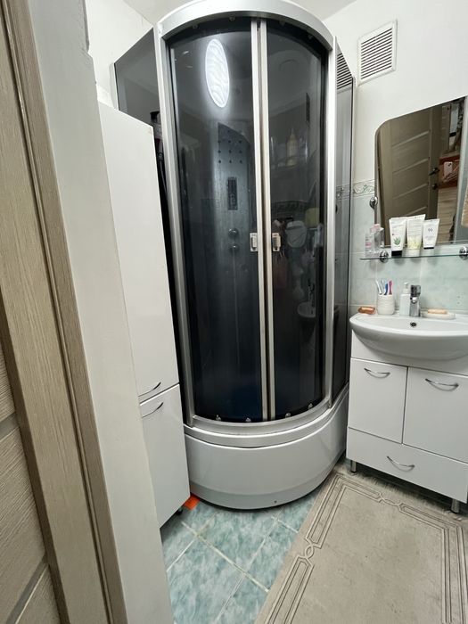 Продам квартиру трешку в центре города