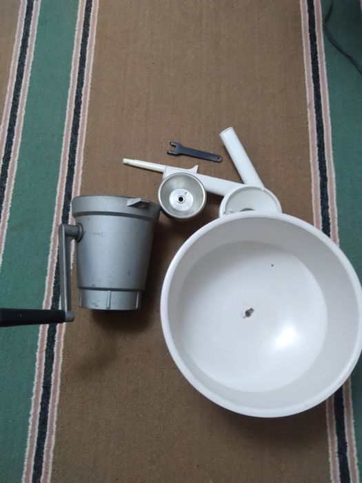 Сипоратор сатылады.жана, Жағдайы жаксы,ручной Россия,усталынбаган