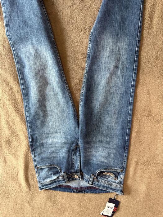 Мъжки дънки размер 31