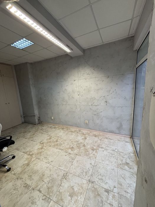 Дава се под наем Магазин в Перник, Ладовица - 15 кв.м за 204 € - Снимка #2