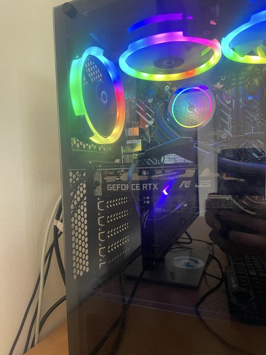 Unitate pc gaming completa. URGENT!!!