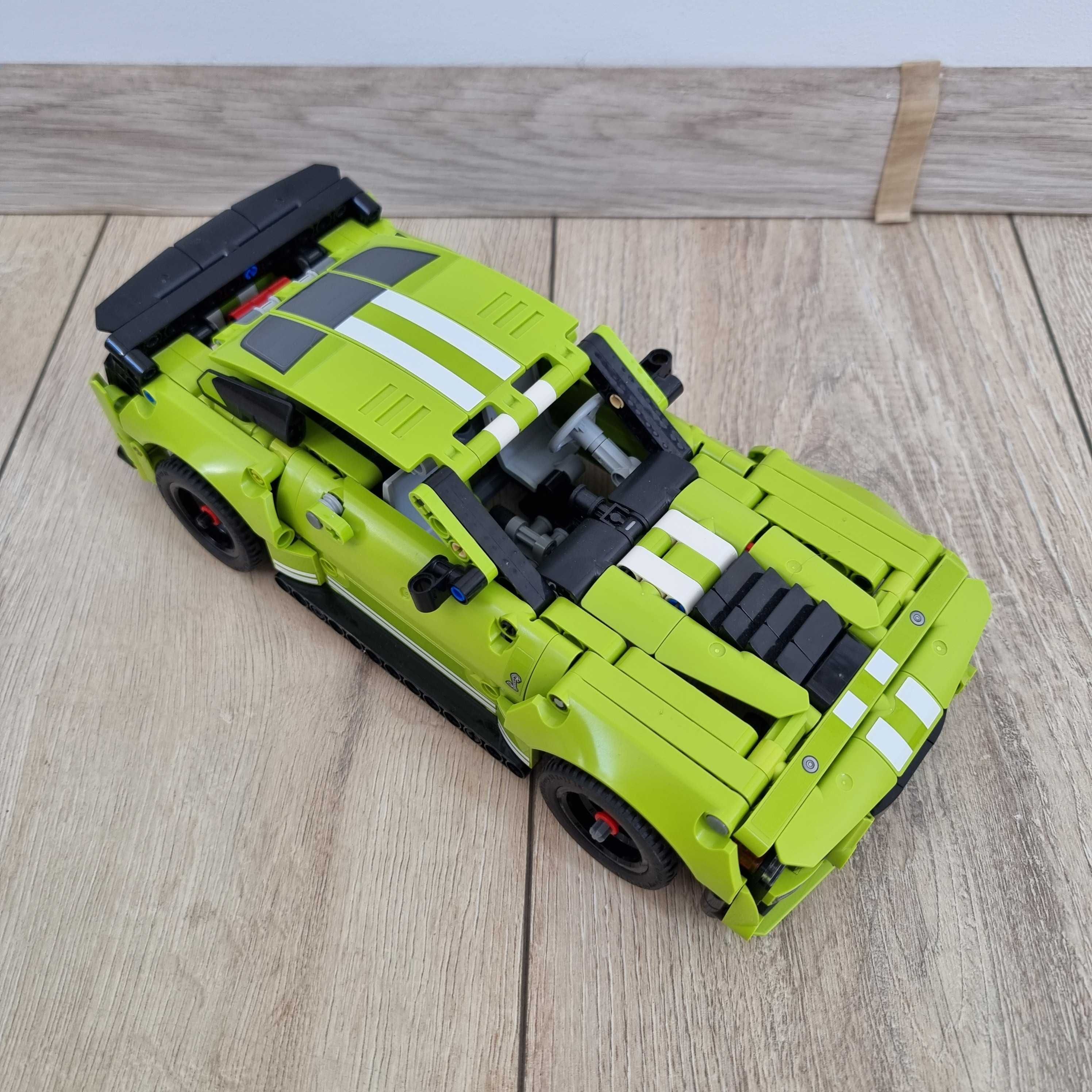 LEGO Technic - Ford Mustang Shelby GT500 42138