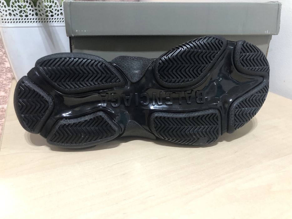 Adidasi Balenciaga Triple S premium