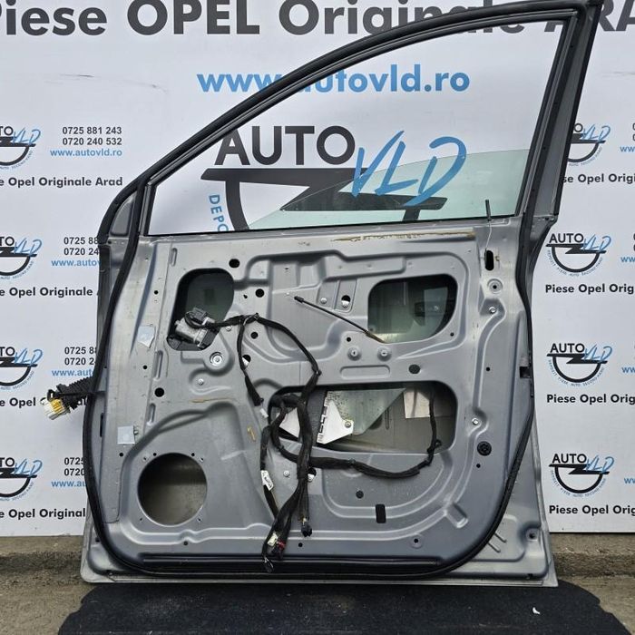 Portiera usa dreapta fata Opel Antara