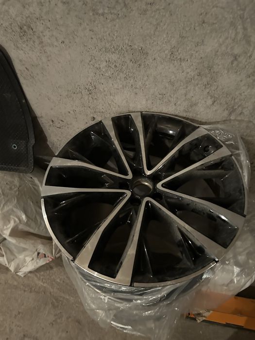 Диски комплект R20 5x108