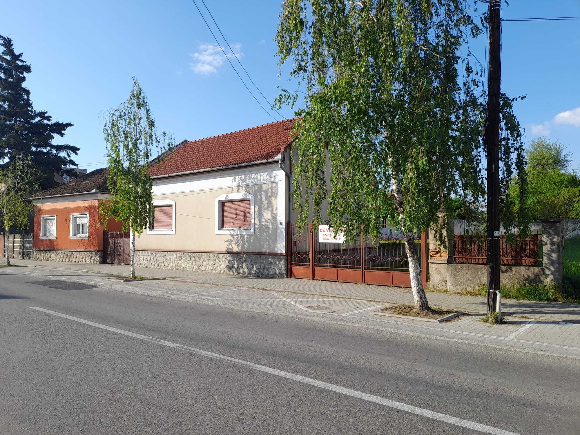Casa 142 mp cu teren 628 mp, Oradea, Tileagd centru