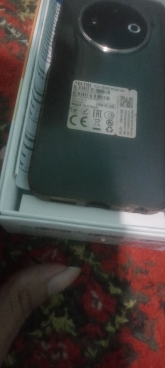 Tehno spark 30G  256GB