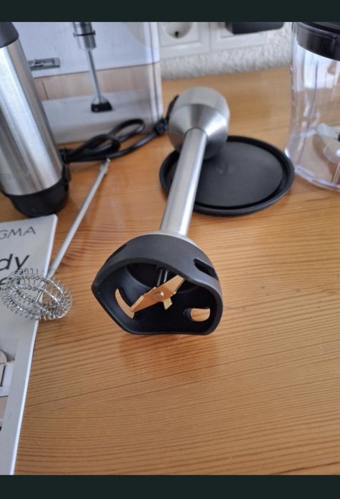 Zeegma Handy Chef 4в1 многофункционале вертикален ръчен пасатор/1000W