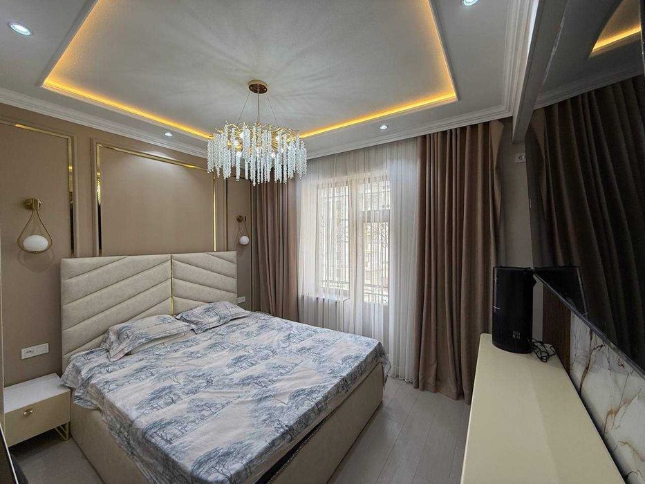 В продаже шикарная квартира новостройка студийного типа ЗАХОДИ ЖИВИ