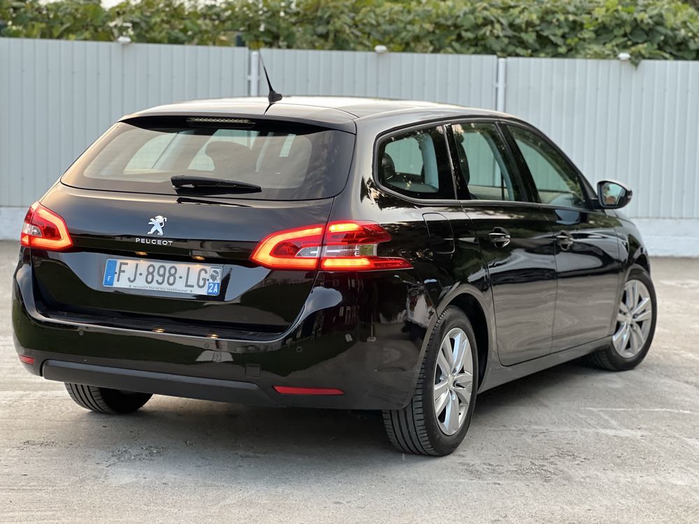 Peugeot 308 an fabricatie 2019