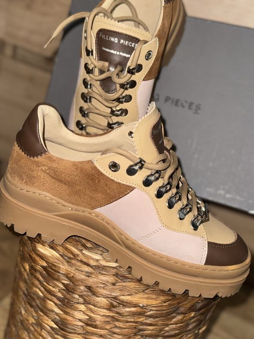 Snekaers Filling Pieces