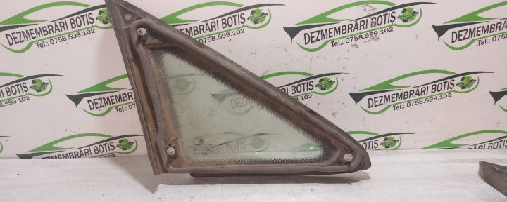 Geam fix usa fata stanga Volkswagen VW Touran prima generatie