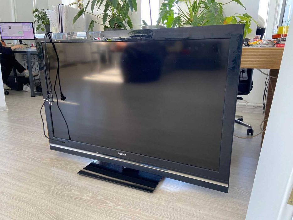 телевизор SONY ЖК 52" (132 см) FULL HD