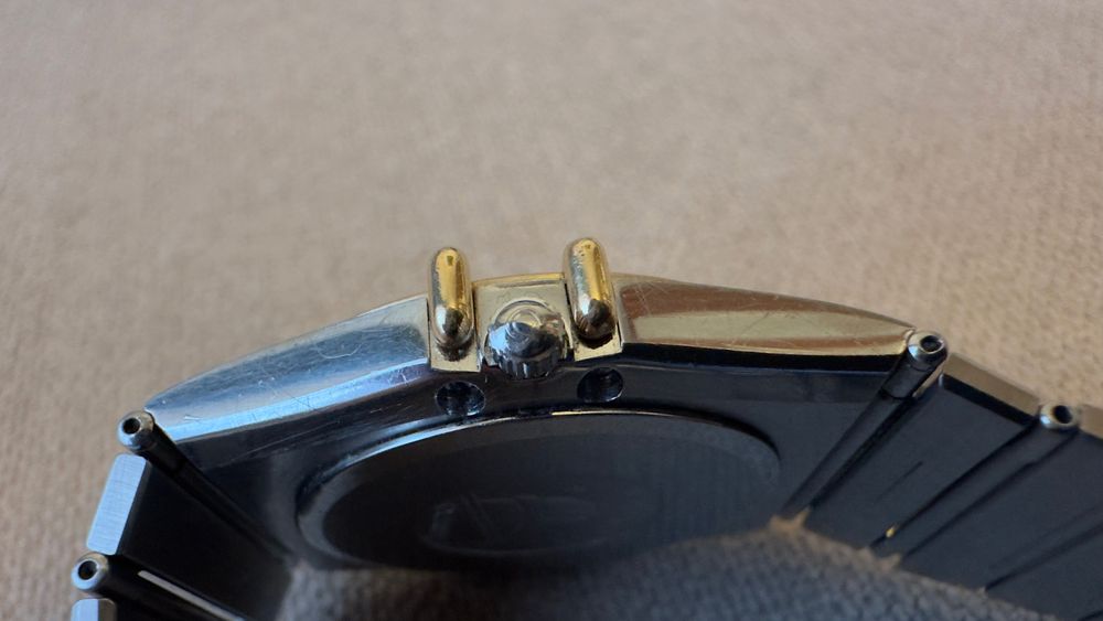 Omega Constellation chronograph 198.0142  bezel aur 18K