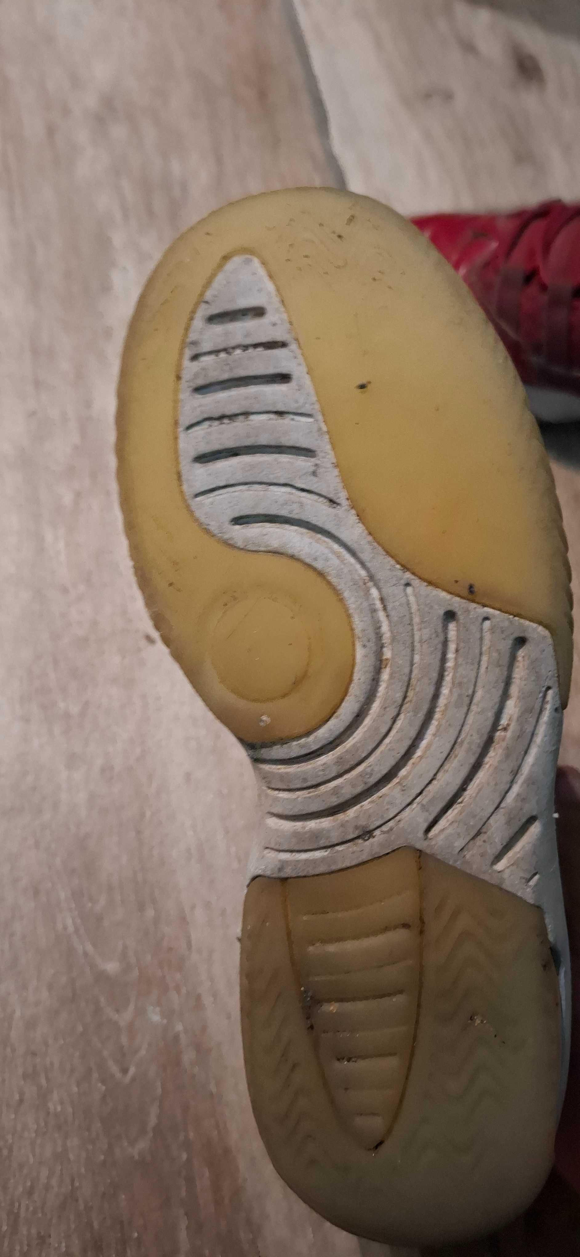 Обувки Jordan Aura 3 Max