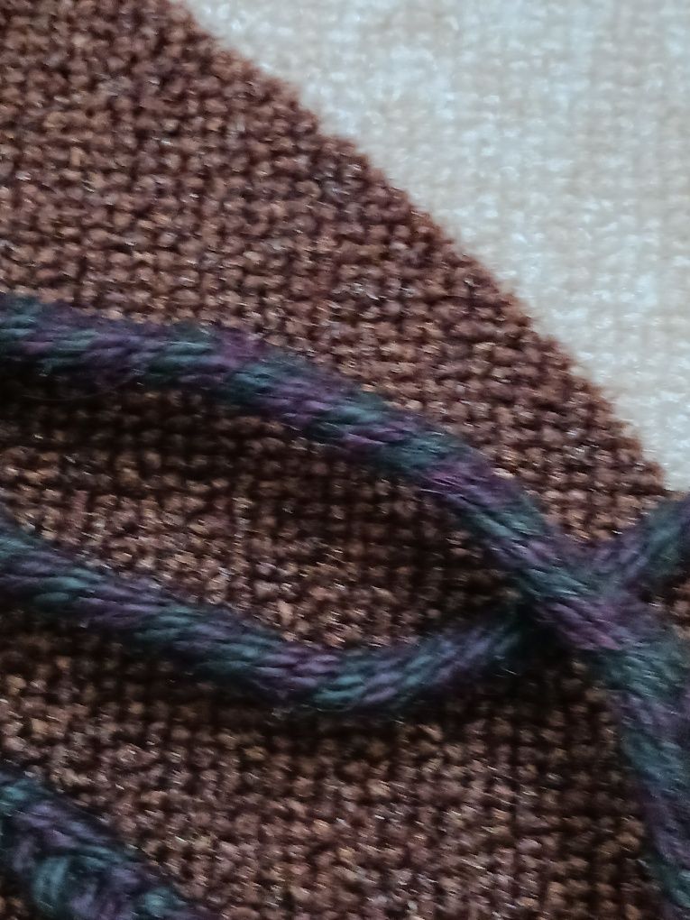 Автентични вълнени чорапи и връзка или връв за потури