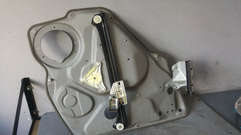 macara electrica dreapta spate mercedes a-class w169 a1697301479