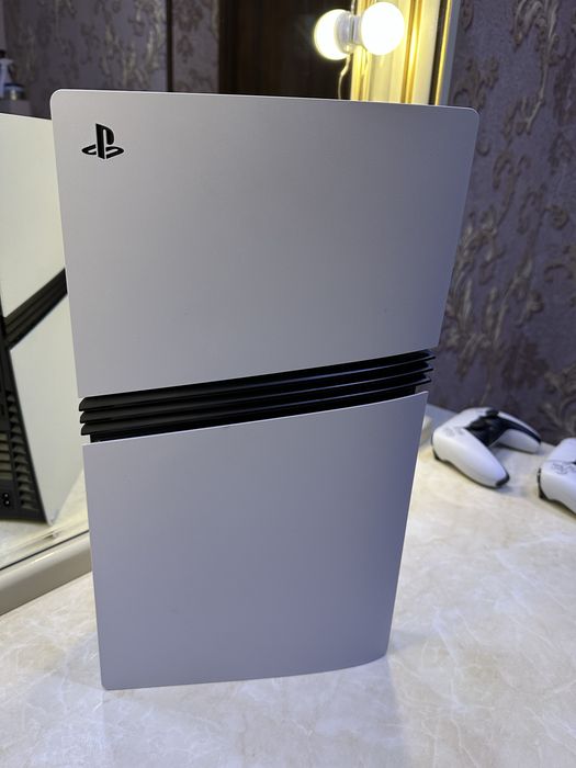 Playstation 5 Pro 2Tb