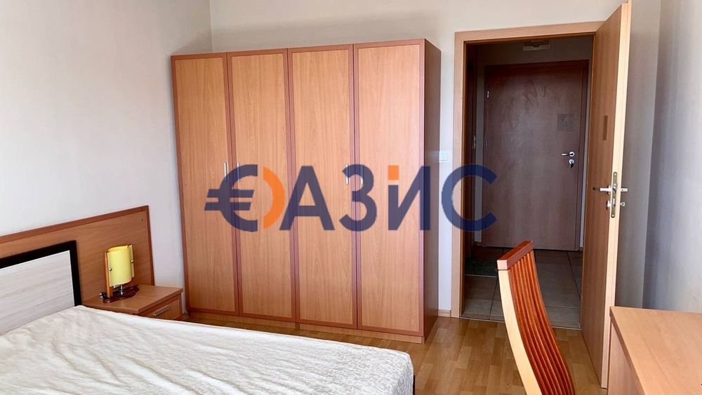 Продава се Двустаен апартамент в к.к. Слънчев бряг - 71 кв.м за 895 €/кв.м - Снимка #1