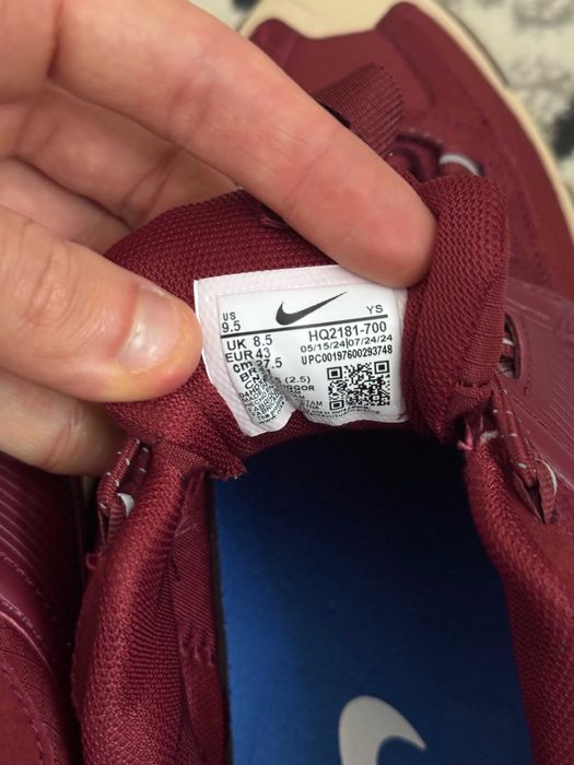 Nike Zoom Vomero 5 Roam Burgundy Team Gold Red Mar 43 Noi Fara Cutie