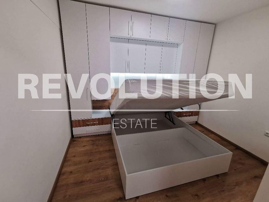 Дава се под наем Тристаен апартамент в Варна, Цветен квартал - 100 кв.м за 500 € - Снимка #3