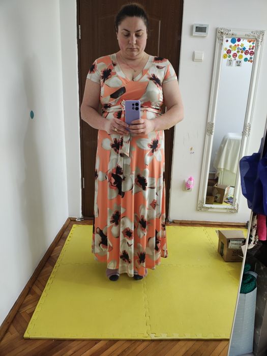 Rochie lungă de vânzare