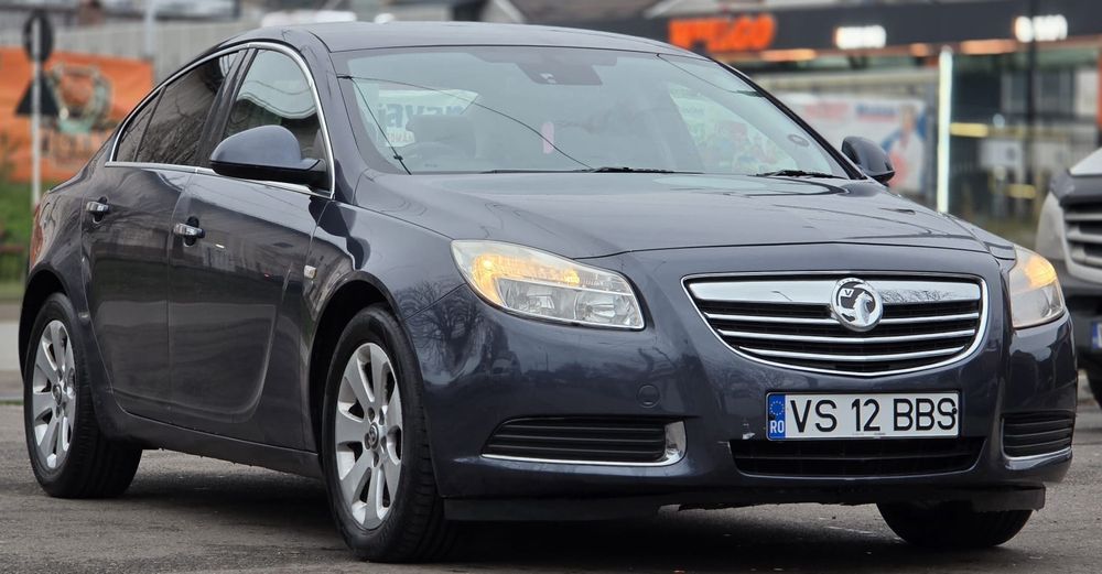 Opel insignia 1.8 benzina an 2008