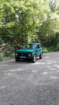 Lada niva 1.6 benzina