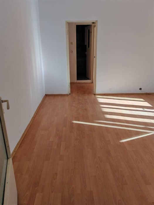 Persoana fizica vand ap 2 camere tip Q etaj 1 in Nufarul util 48,56 mp