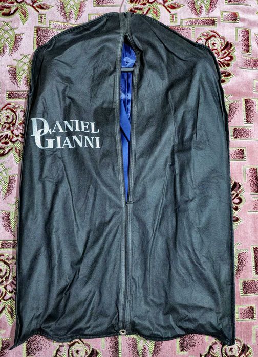 Costum barbati Daniel Gianni marimea 56