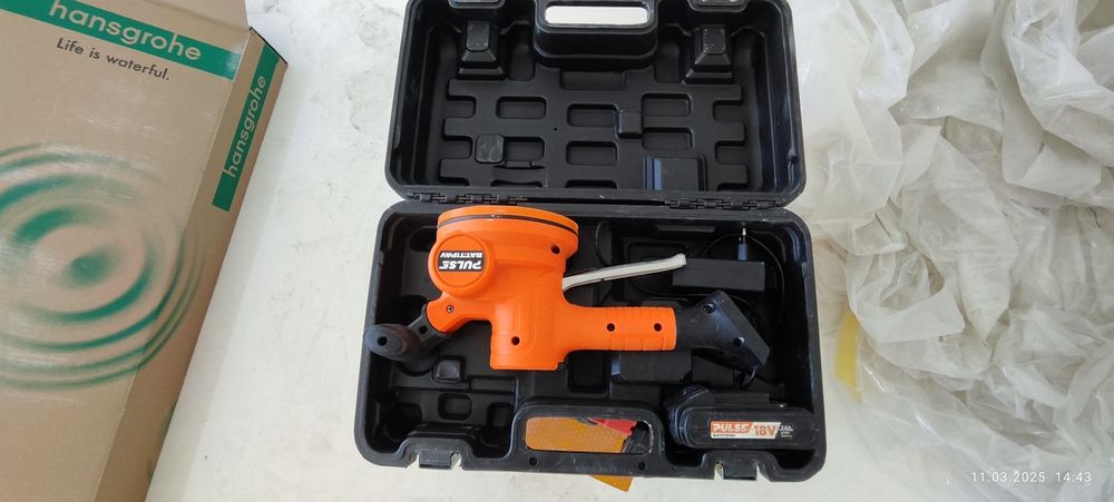 Продам вибратор для керамогранита