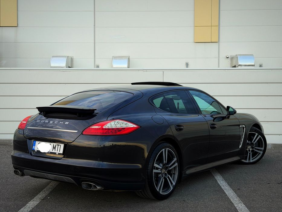 Panamera 3.0d •Platinum Edition •alcantara•jante turbo