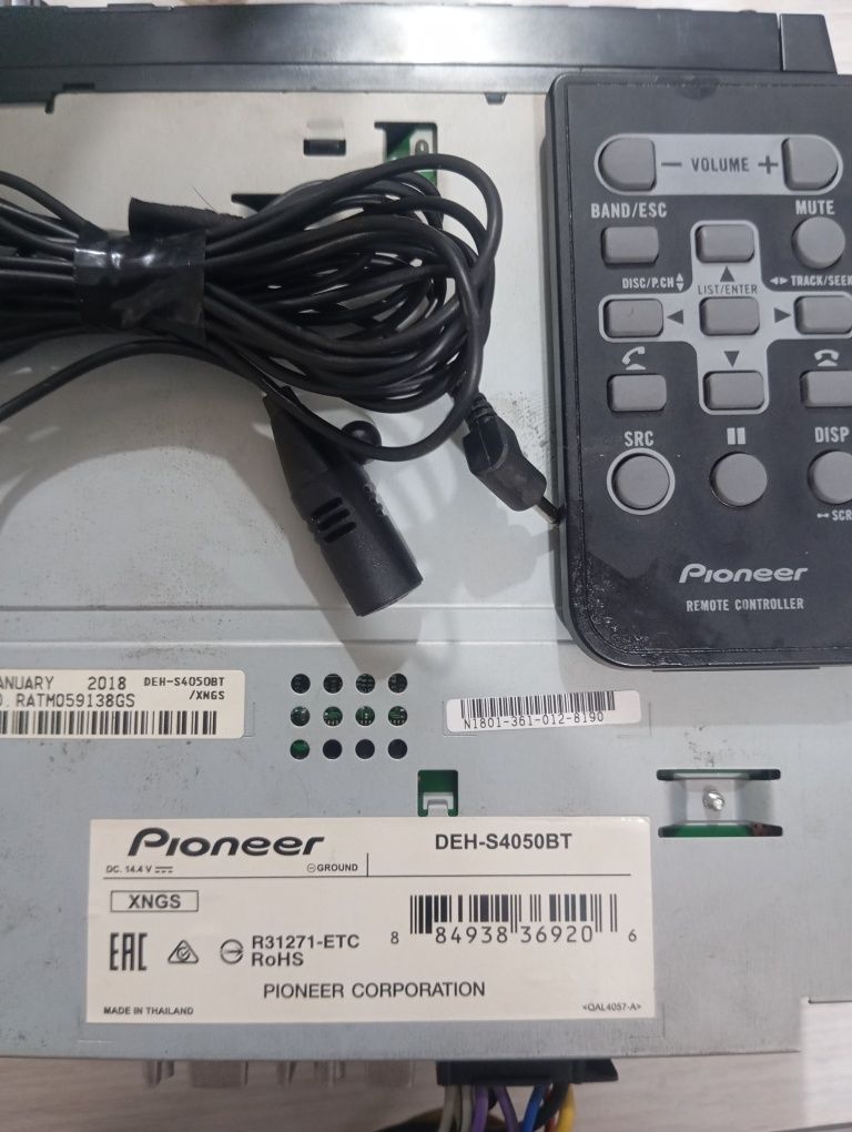 Pioneer DEH 4050 BT