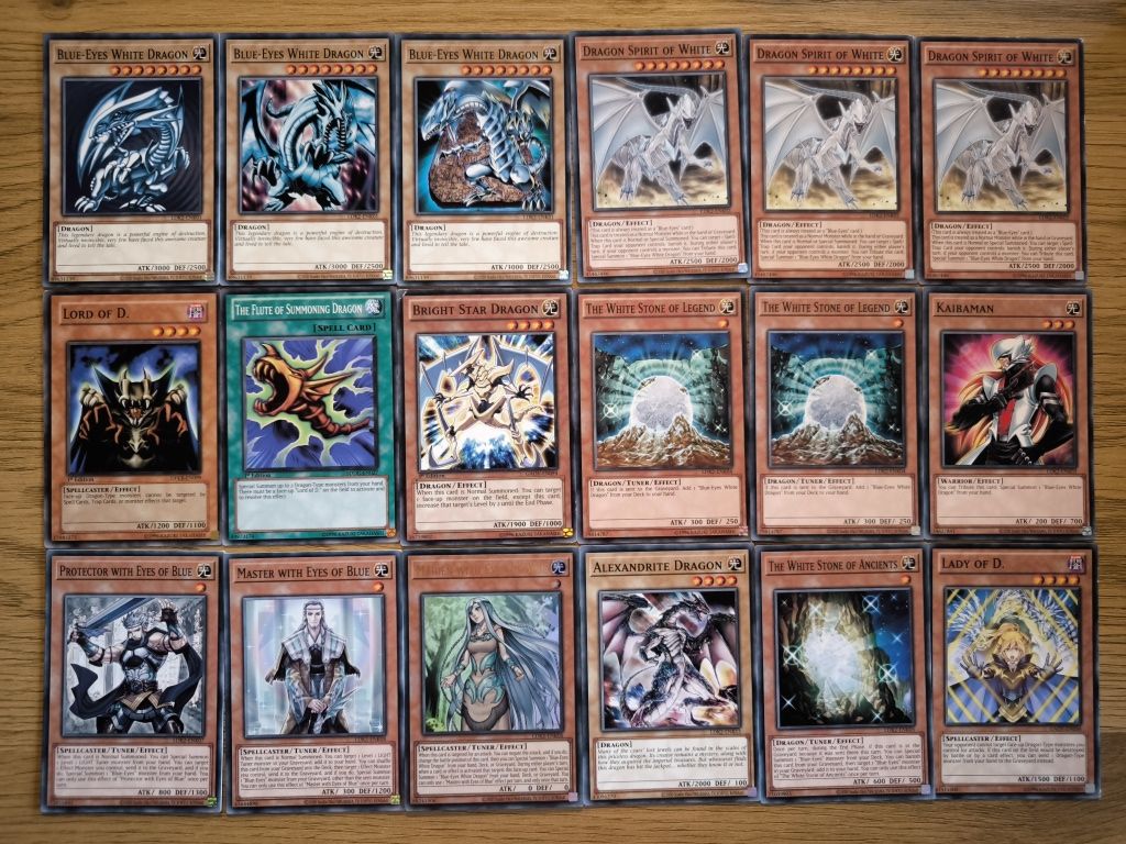 Yugioh Blue Eyes White Dragon deck