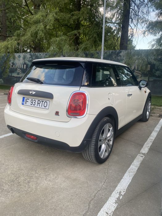 Schimb Mini cooper 2017 70.000km usor avariat