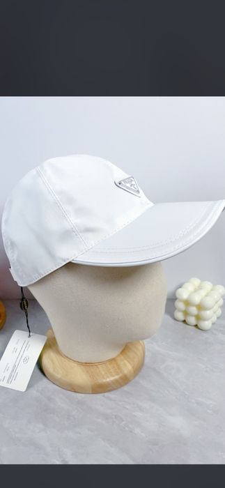 Șapcă Prada, model 2026, 4 modele