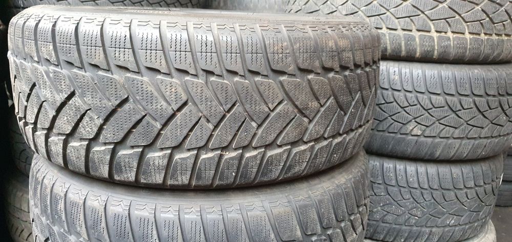 Гуми 4бр 225/50/17 - 1бр  - 65лв