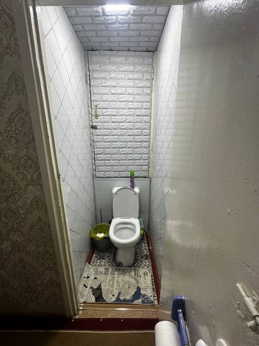 Kvartira sotiladi 2 xonalik 4 etaj