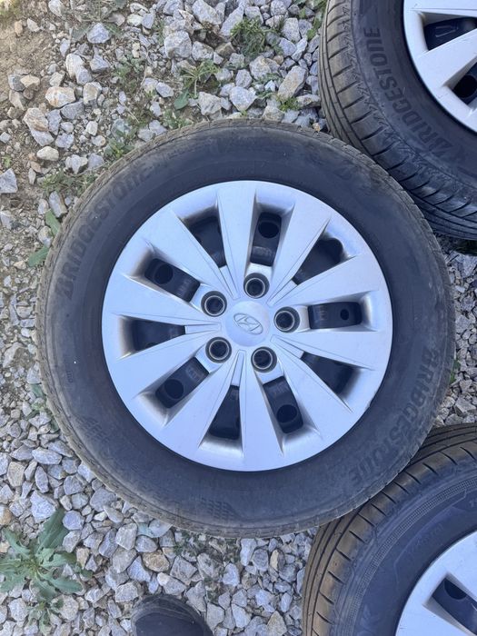 4бр. жел. джанти с тасове 15” 5 х 114.3 с летни гуми  за Hyundai i30
