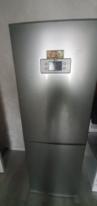 Продам холодильник в рабочем состоянии