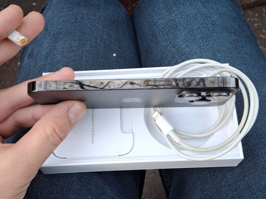 iPhone 14 Pro 128GB + Аксесоари
