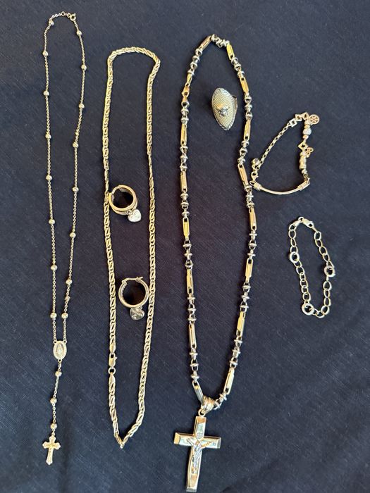 Vand aur diferite modele pret avantajos !