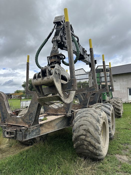 Forwarder john deere 1110E