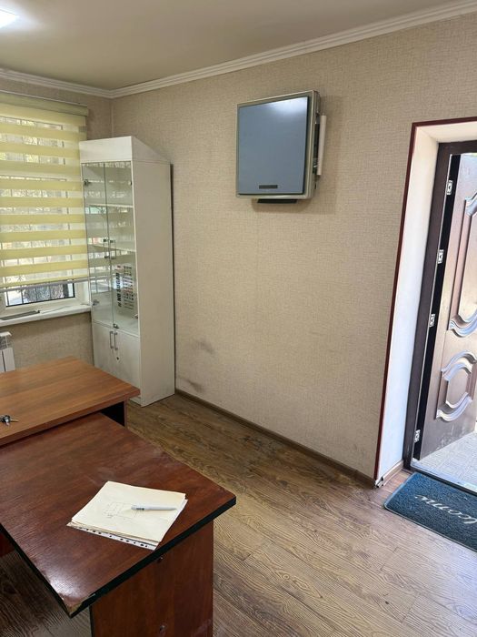 Склад с офисом братские