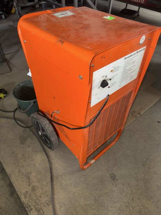 Dezumidificator profesional de inchiriat